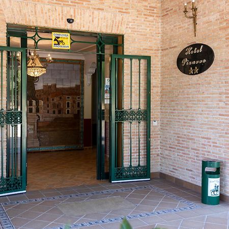 Hotel Pizarro Humanes de Madrid Extérieur photo
